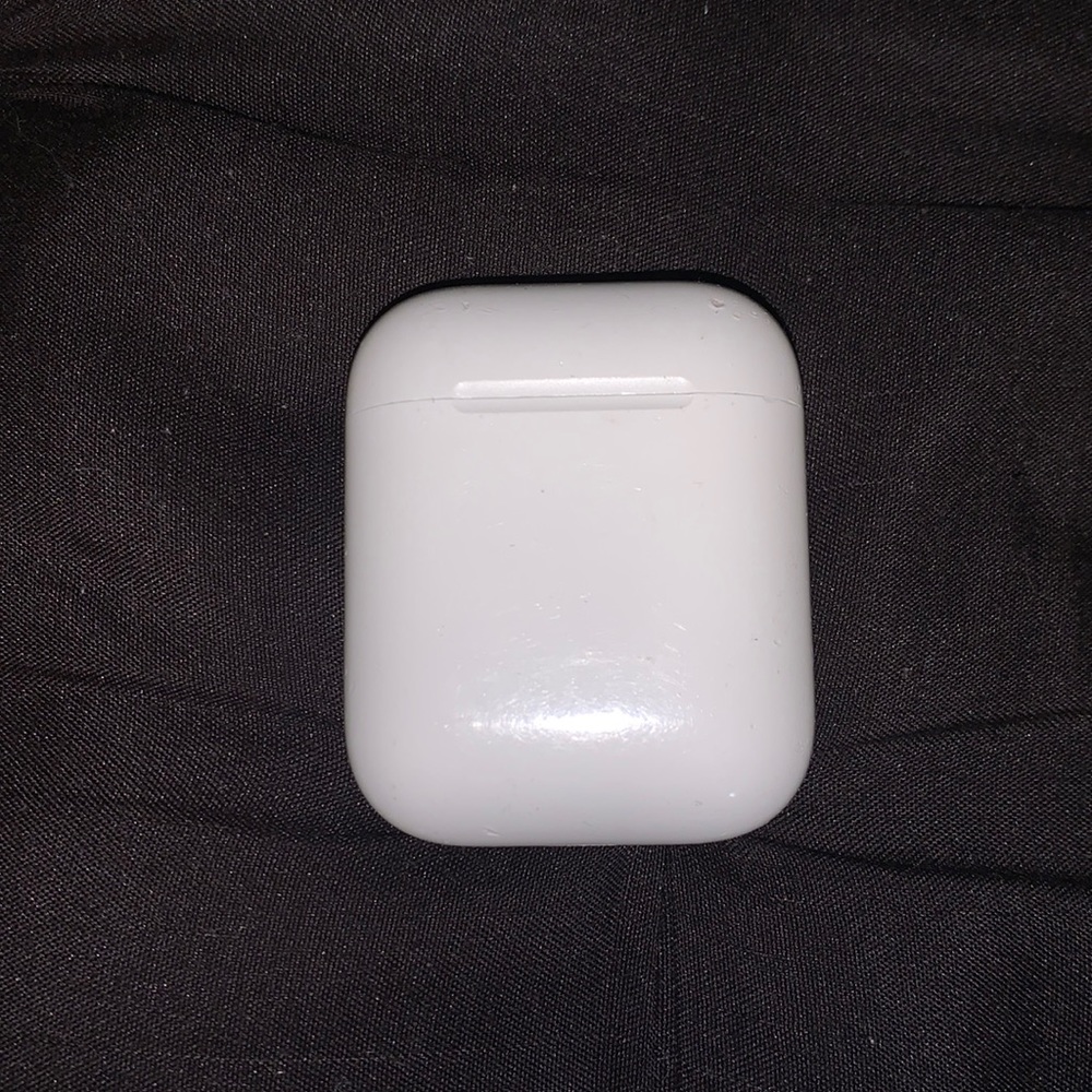 AirPods regular